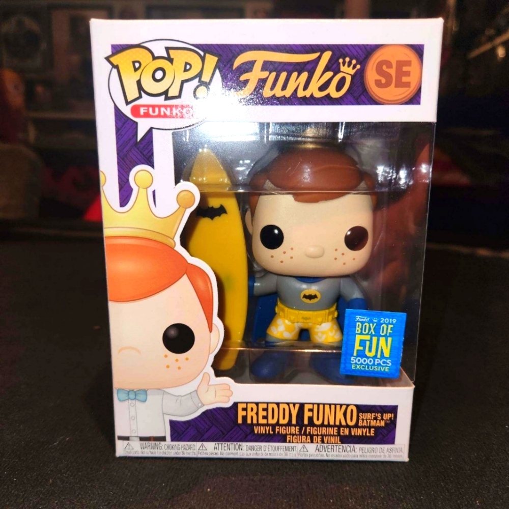 Freddy Funko Surf's Up! Batman Funko Pop